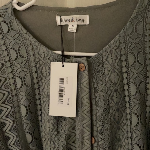 Dress - Picture 2 of 3